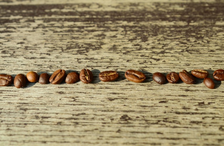 coffee-beans-1248342_1920