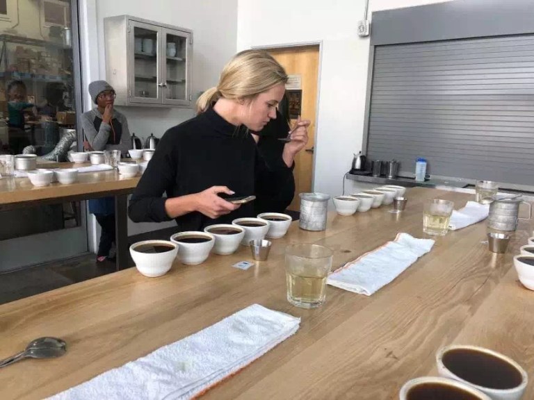 20190415_050318709_iOS