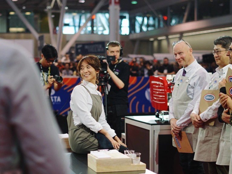 20190418_022628345_iOS