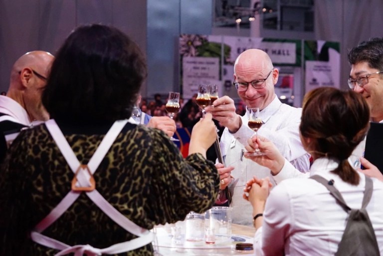 20190418_022643993_iOS