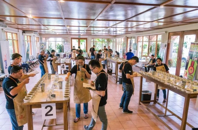 20190421_024500869_iOS