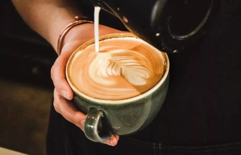 20190429_040219108_iOS