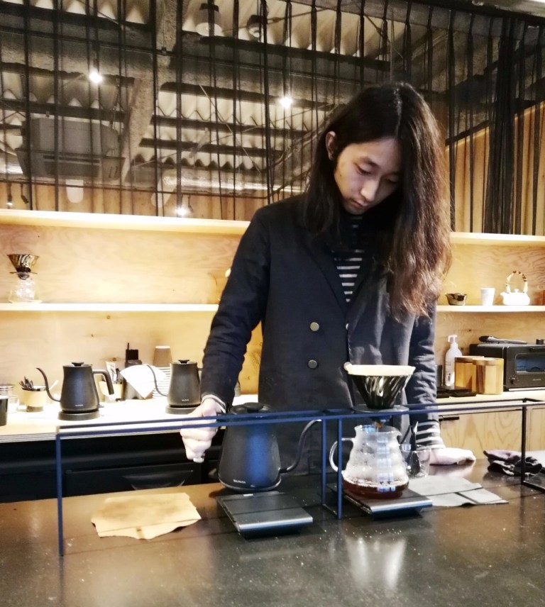 20190712_032647560_iOS