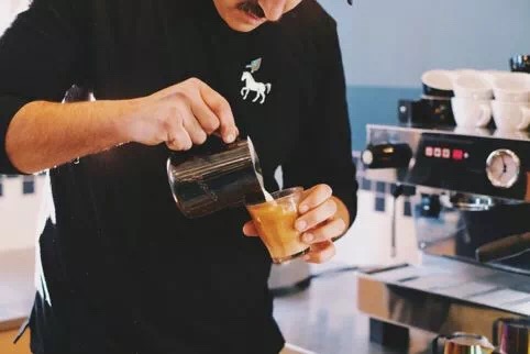 20190712_033228752_iOS