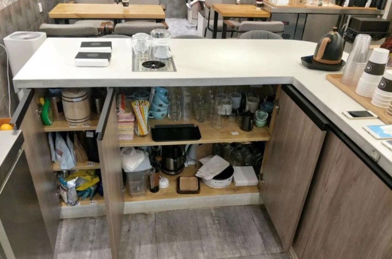 20190712_034131984_iOS