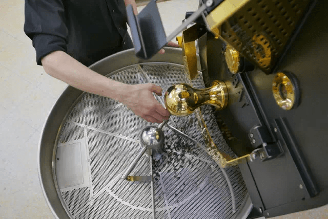 20191109_011454481_iOS