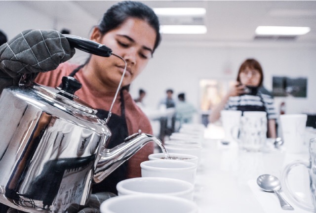 20191209_234148460_iOS