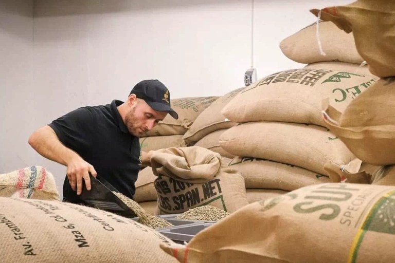 20191209_234616144_iOS