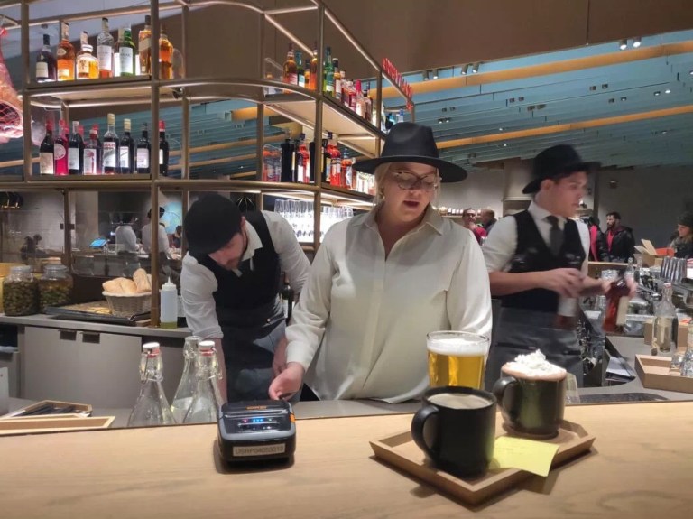 20191227_042609319_iOS