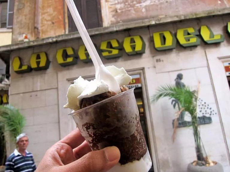 20191227_045346312_iOS