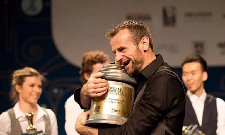 20200130_043112060_iOS