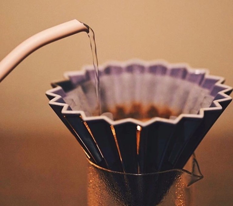 20200130_044220886_iOS