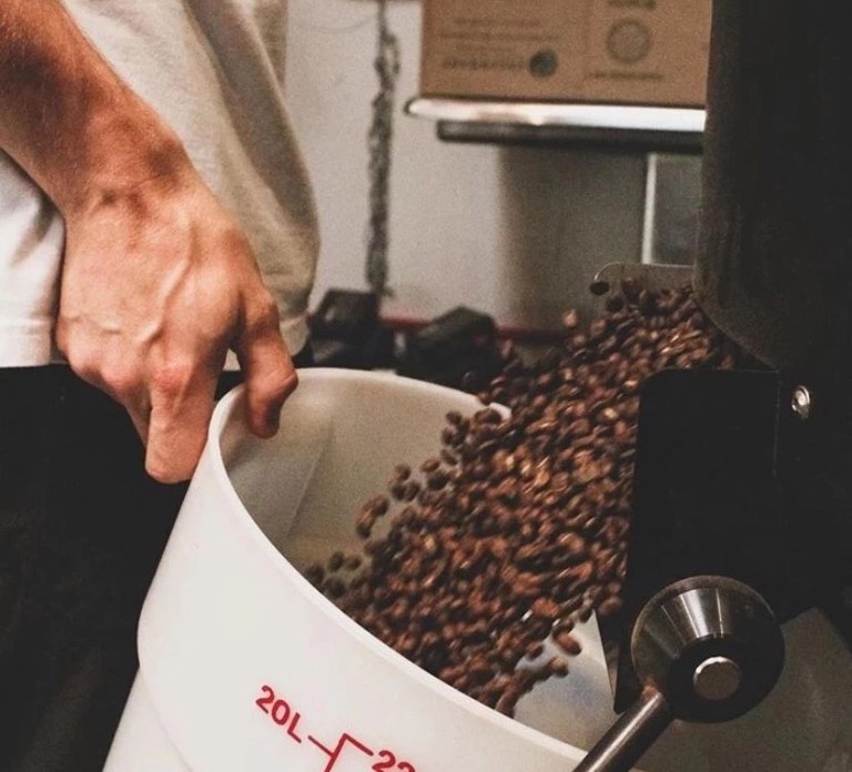 20200130_044537127_iOS