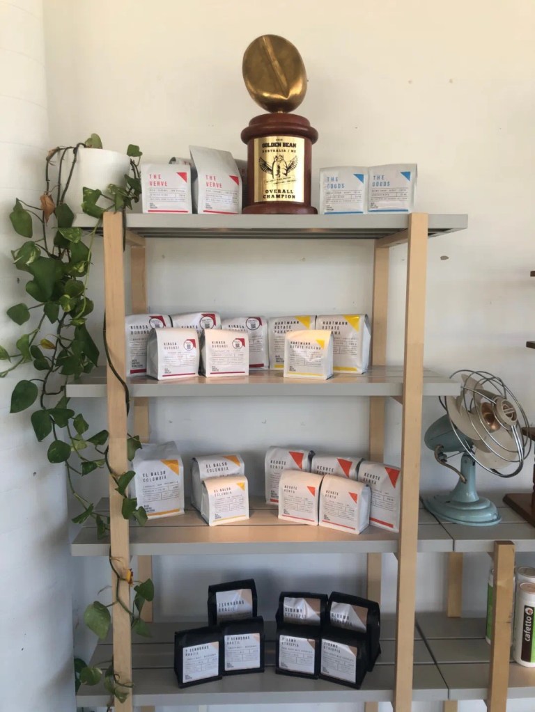 20200326_041247671_iOS