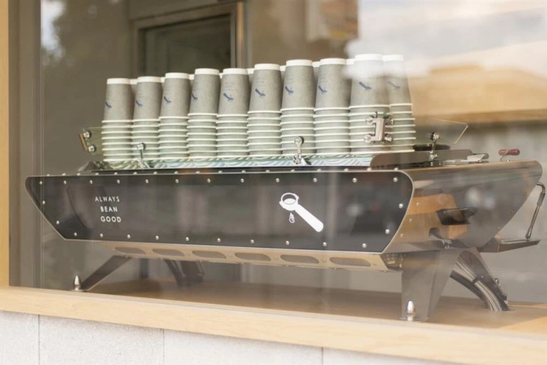 20200408_042258696_iOS