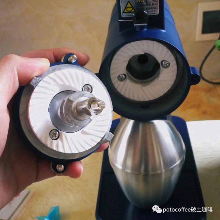 20200417_063205514_iOS