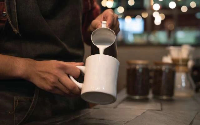 20200417_063341192_iOS