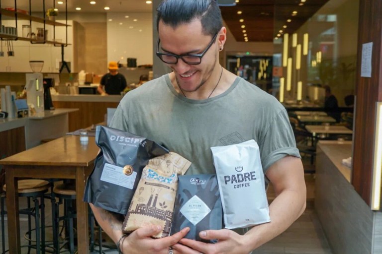 20200519_041958791_iOS