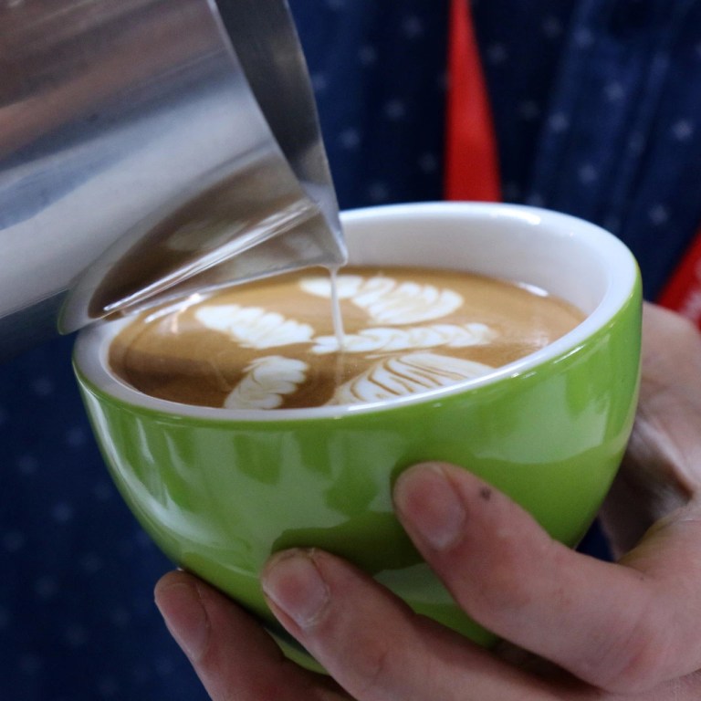 20200531_013420742_iOS