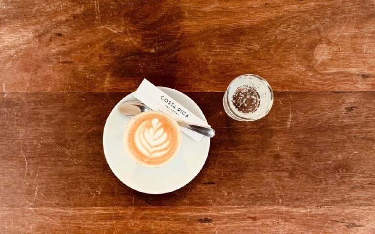 20200609_050539974_iOS