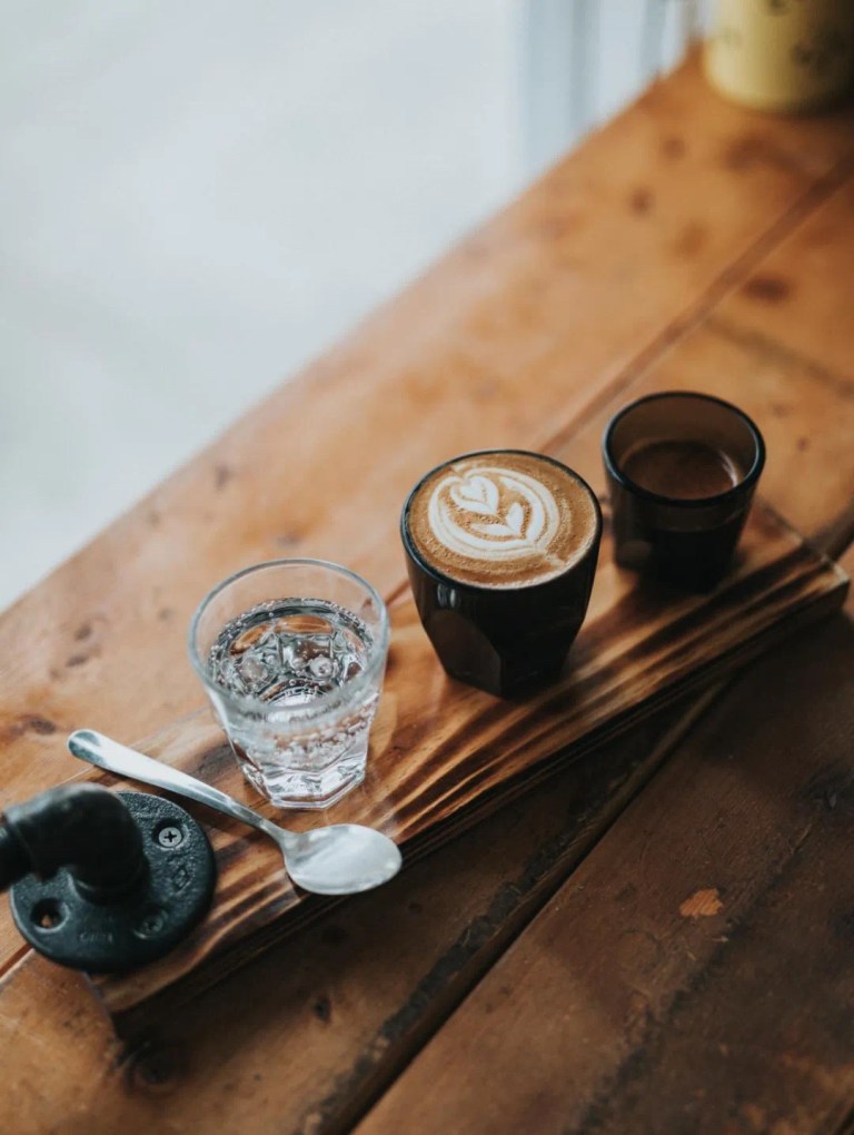 20200609_050649492_iOS