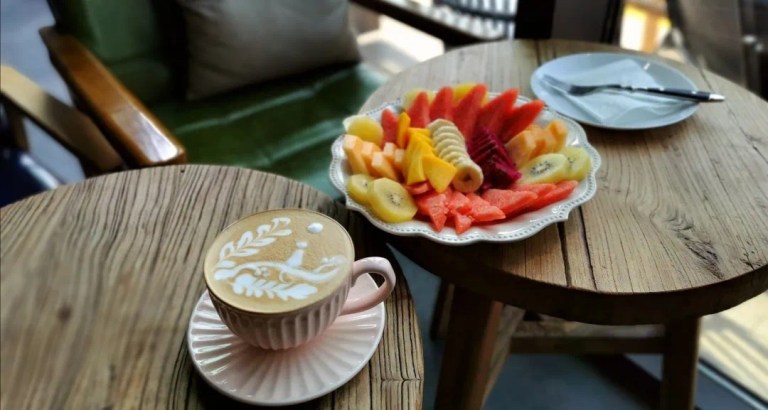 20200624_055821645_iOS