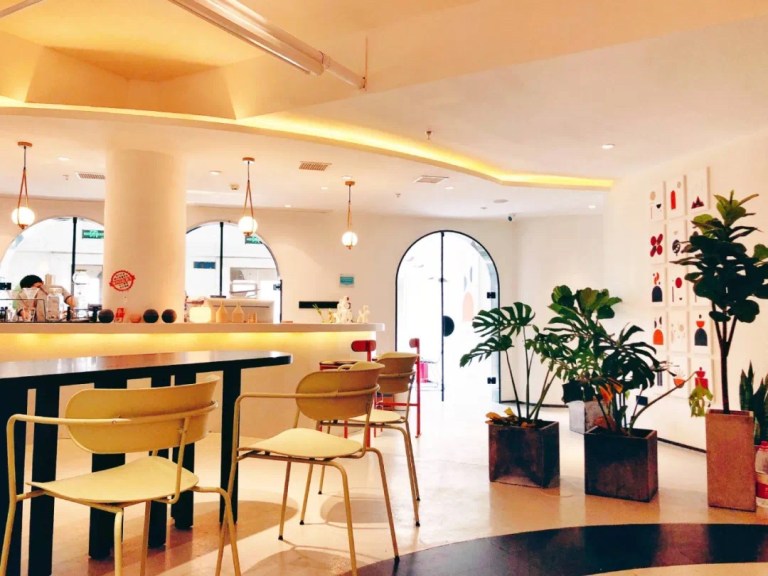 20200629_044630088_iOS