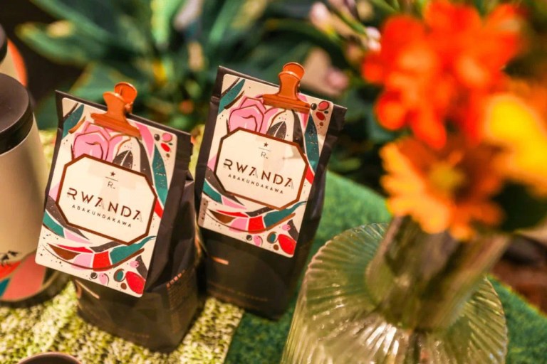 20200719_131939856_iOS