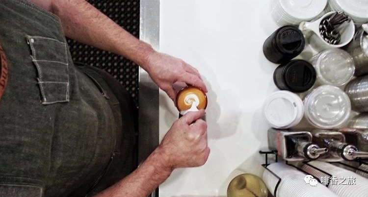 20201025_015933869_iOS