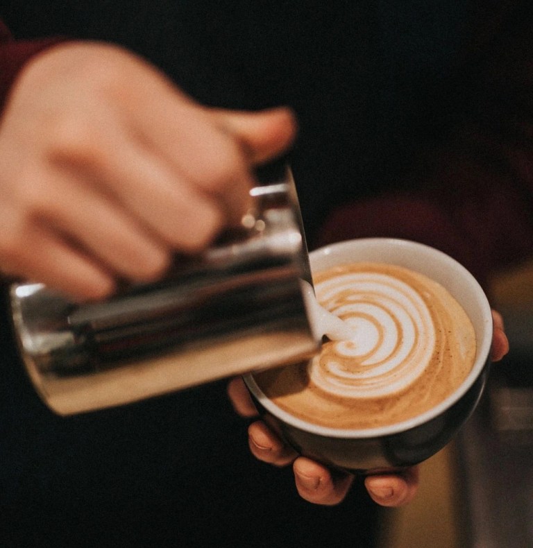 20210204_075039770_iOS