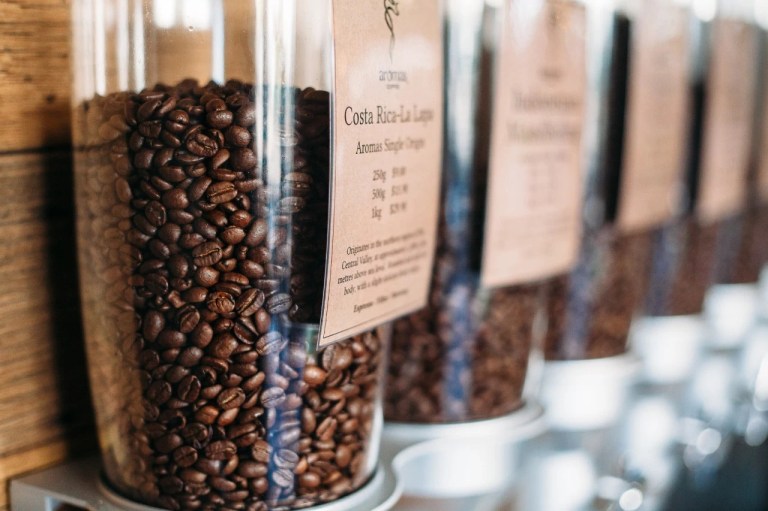 20211006_044345774_iOS