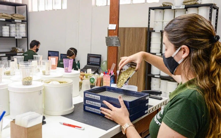 20211214_035933540_iOS