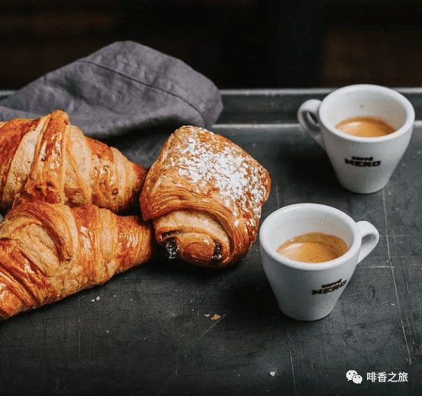 20211214_040032489_iOS