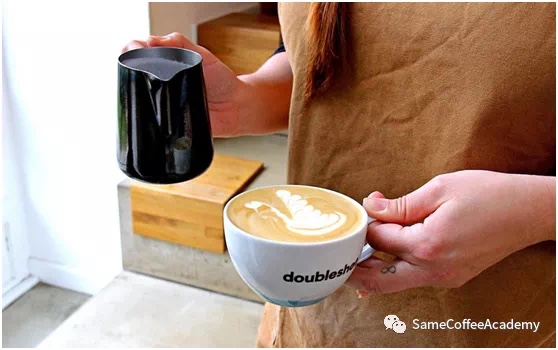 20220215_045855765_iOS