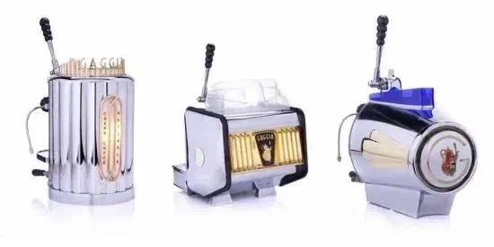 20220215_050212705_iOS