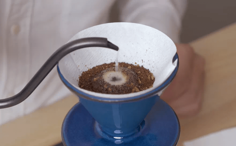 20220331_040915455_iOS